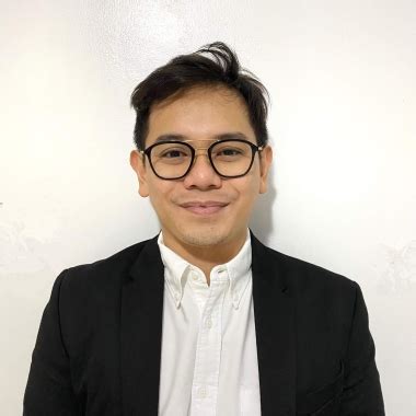 Dentists in Cabanatuan .
